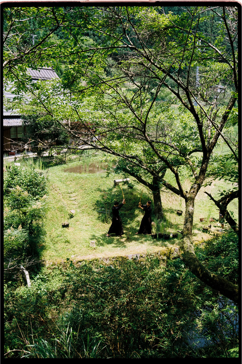 Achter de schermen — Uda, Muro Taguchimotoka